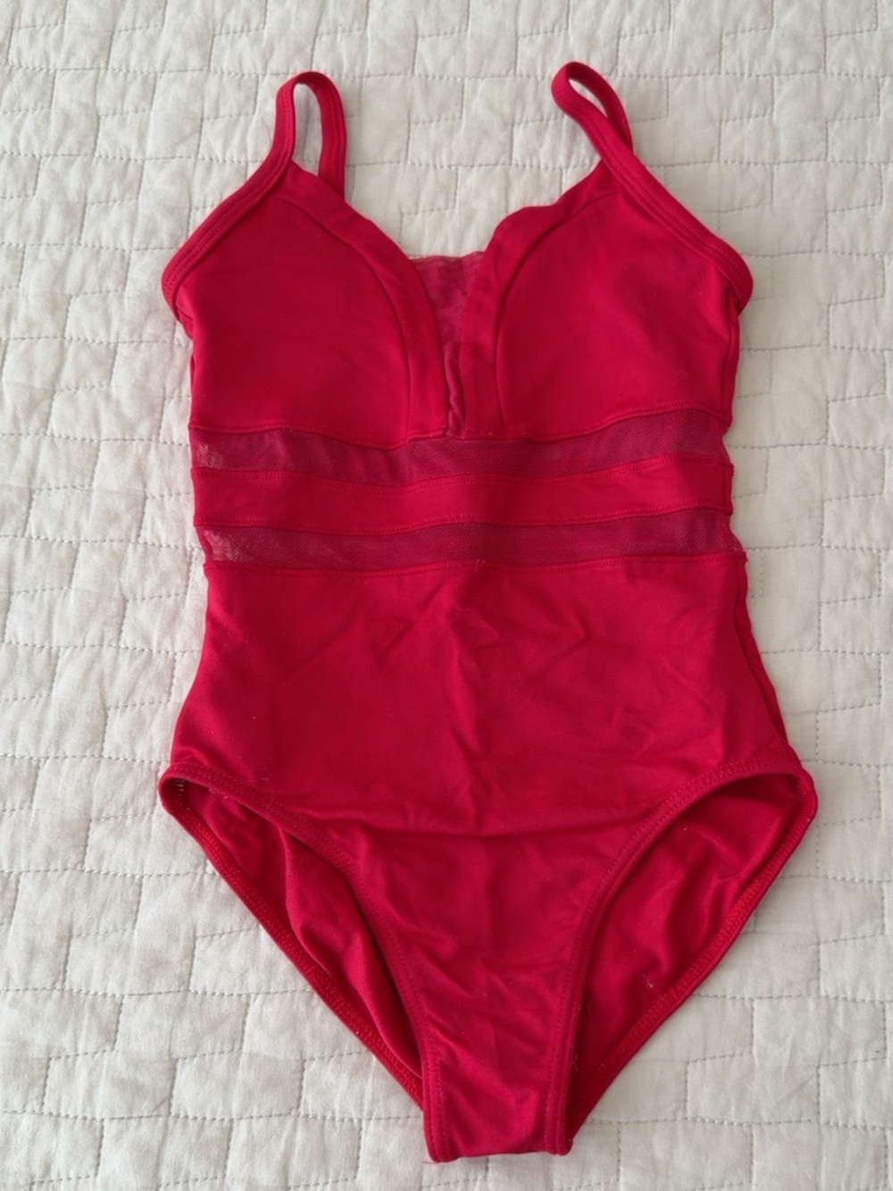 So Danca Girls Red Mesh Leotard 
Size 8-10